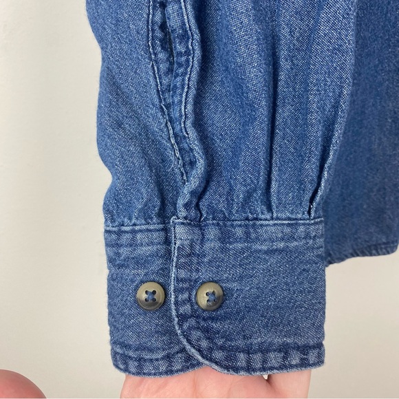 Wrangler size Medium Men’s Blue Denim Button Up Long Sleeve Shirt - Picture 4 of 7